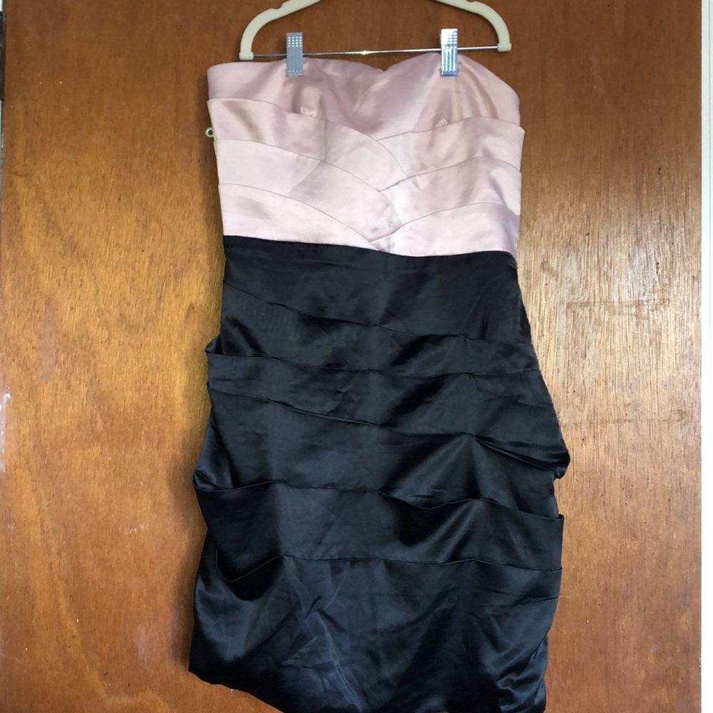 Beautiful Forever 21 Dress! Size L.